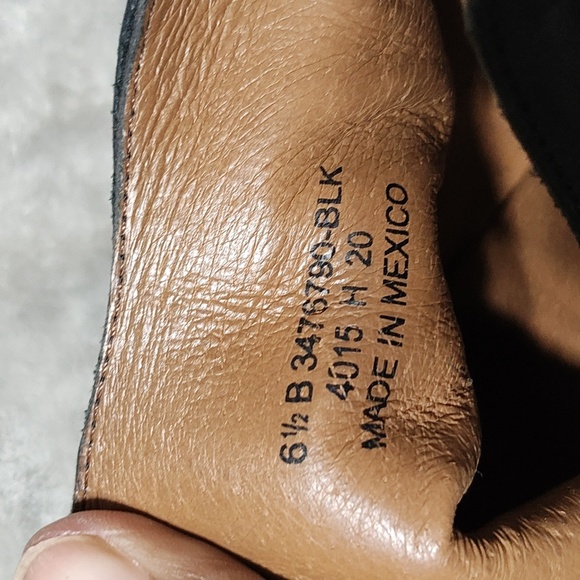 Frye Black Leather Ankle Boots size 6.5 - Picture 12 of 12